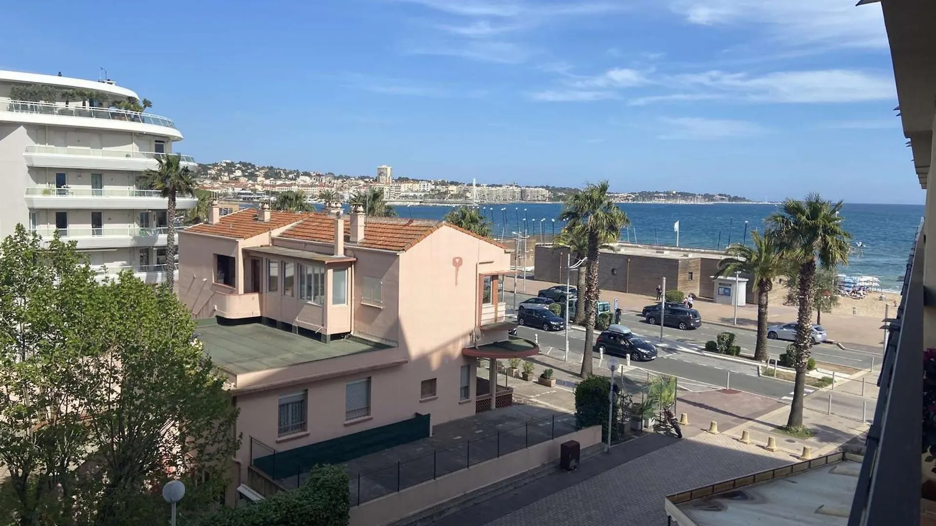 Apartment Appartement 2 Pieces Avec Terrasse Pres De La Plage - Fr-1-226A-344 Frejus